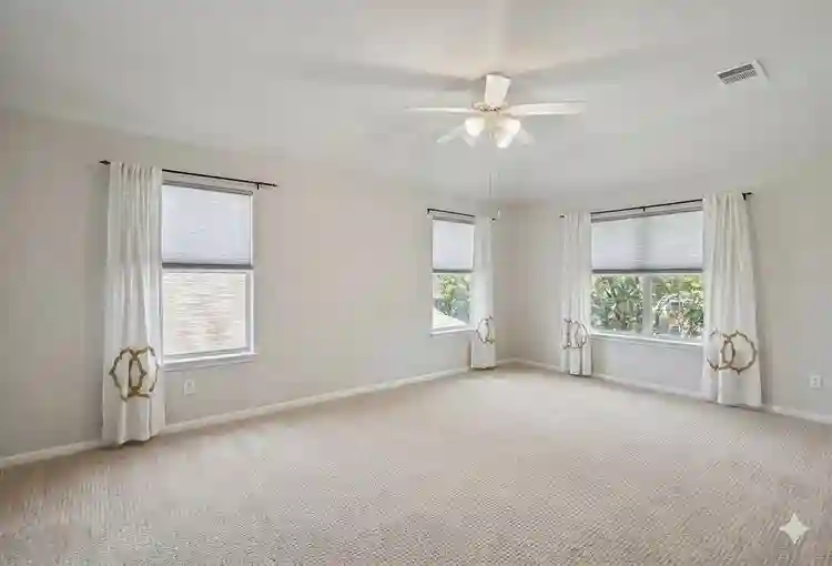 4 BR in Austin