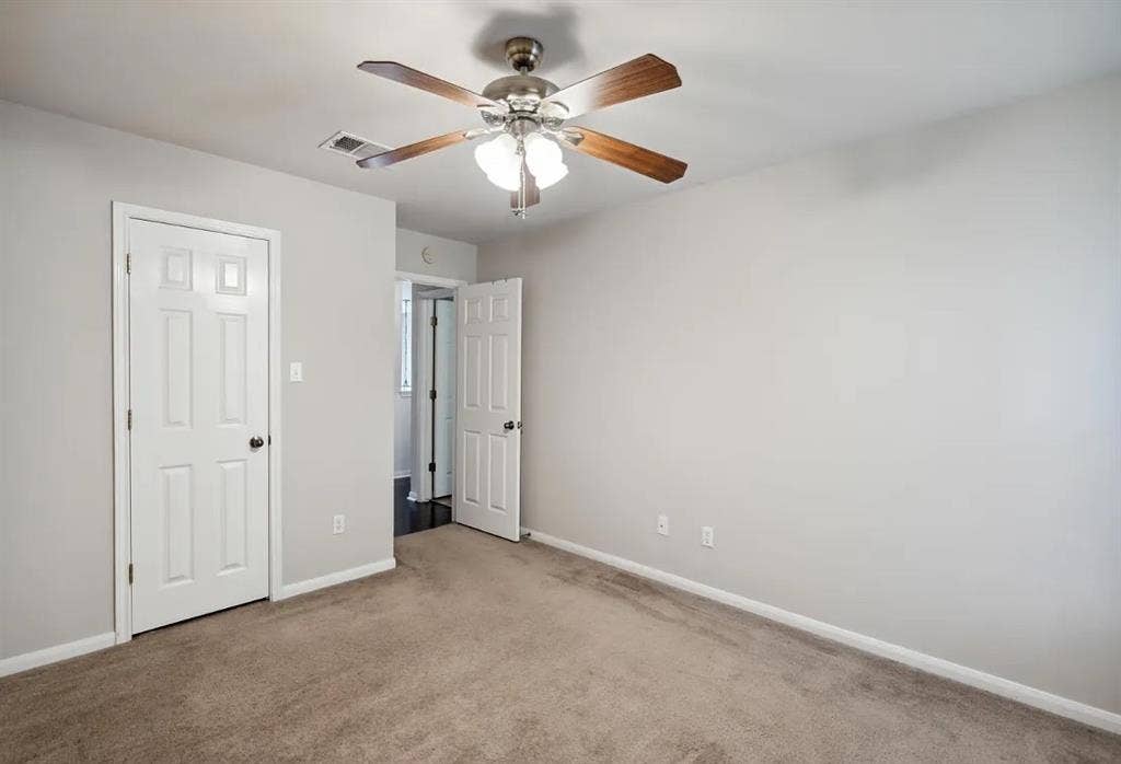4 BR in Austin