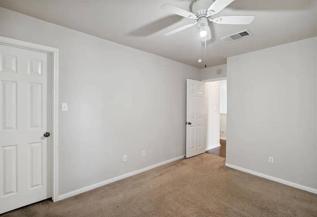 4 BR in Austin
