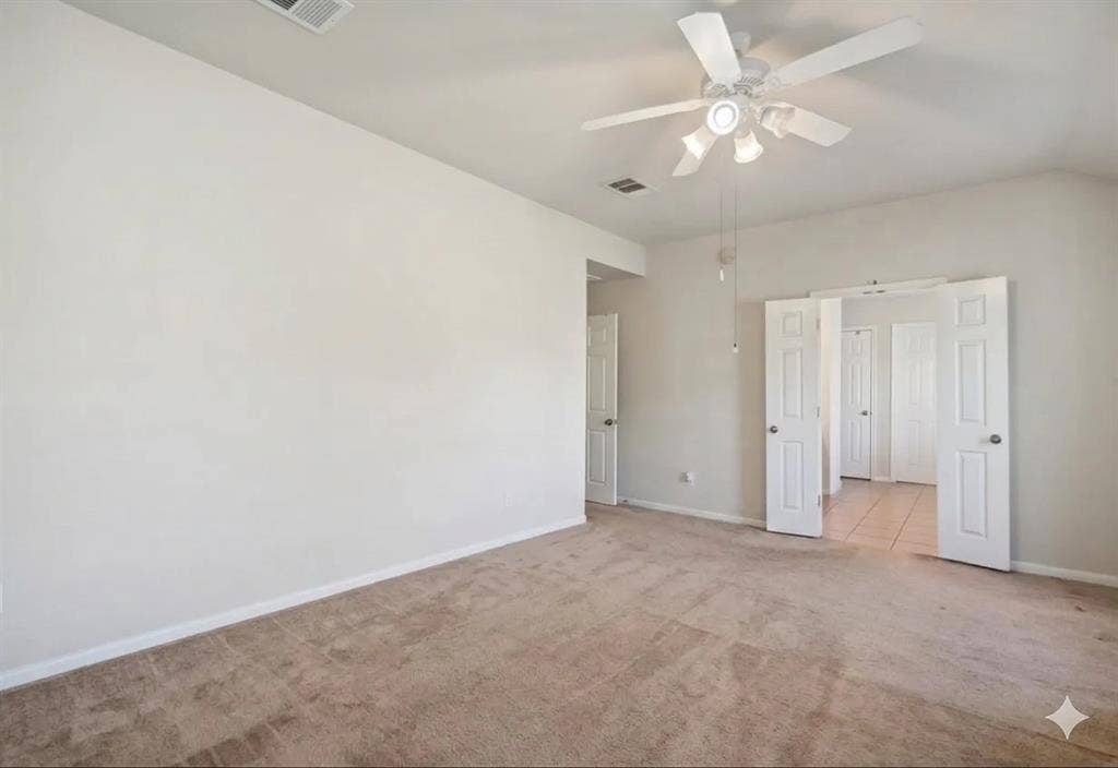 4 BR in Austin