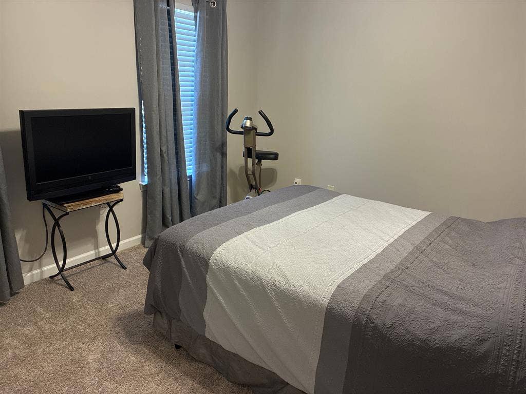 3 BR in Sugar Hill
