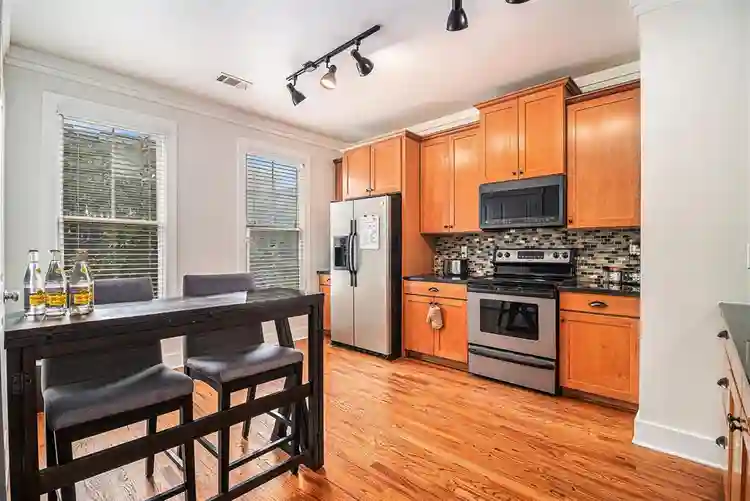 3 BR in Atlanta