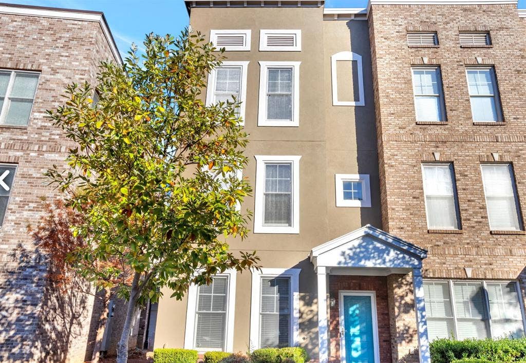 3 BR in Atlanta