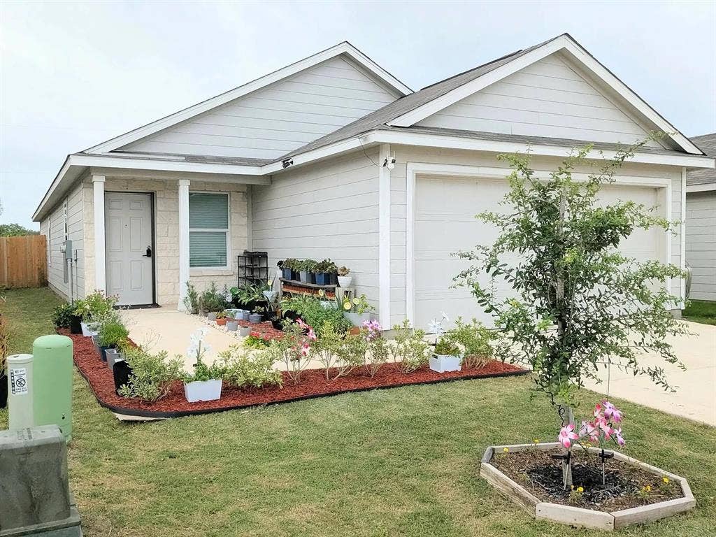 4 BR in Von Ormy