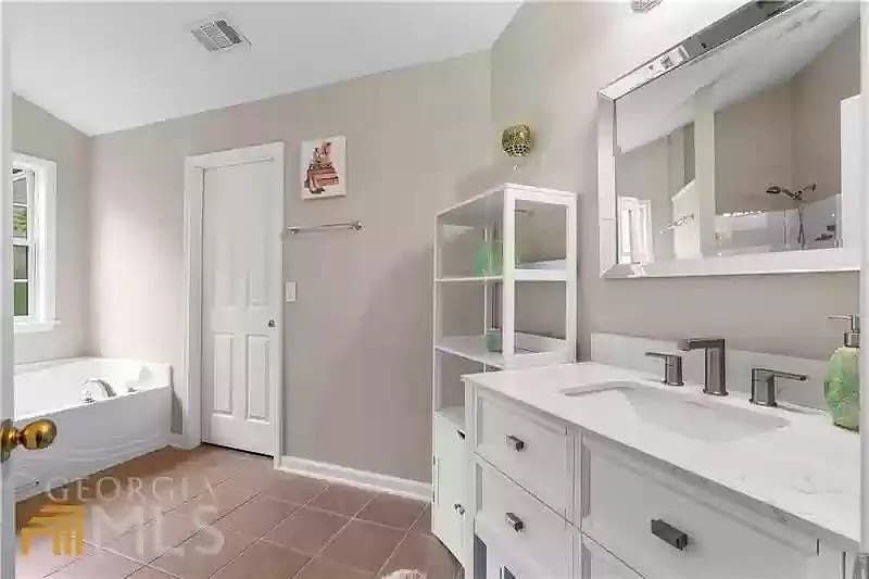 5 BR in Sugar Hill