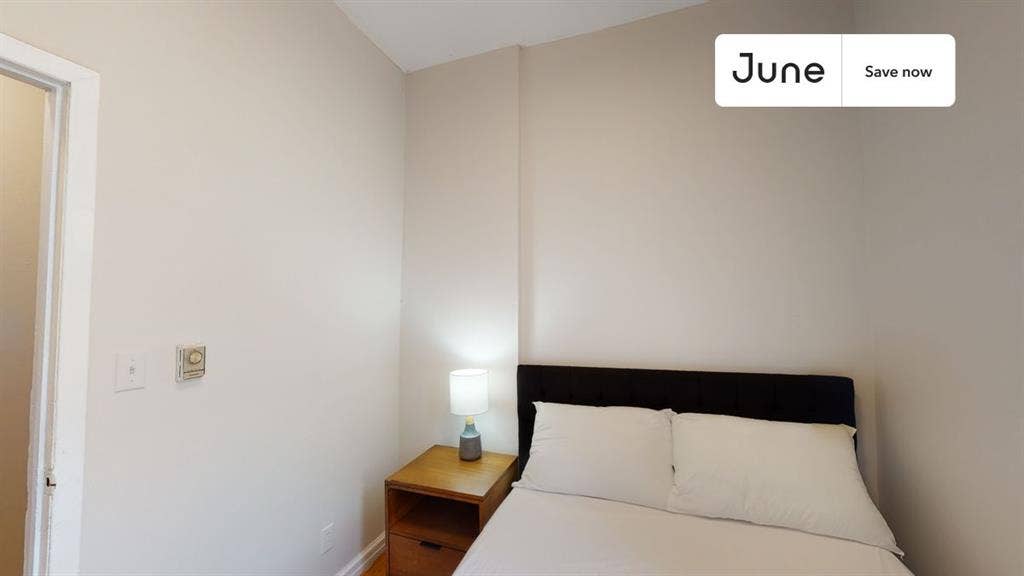 3 BR in New York City