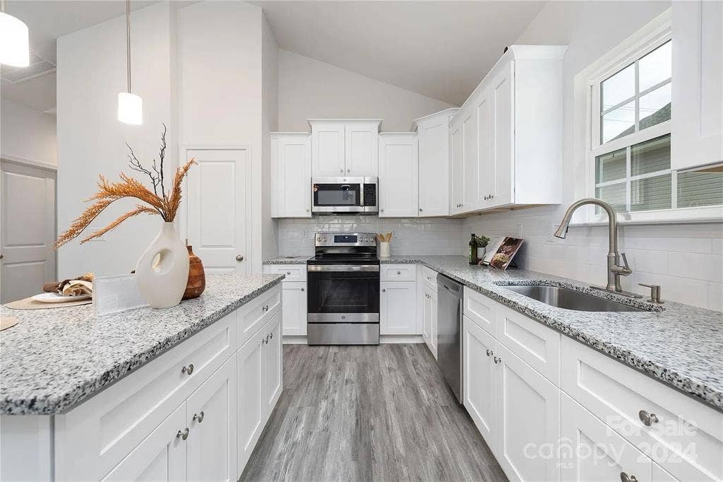 3 BR in Charlotte