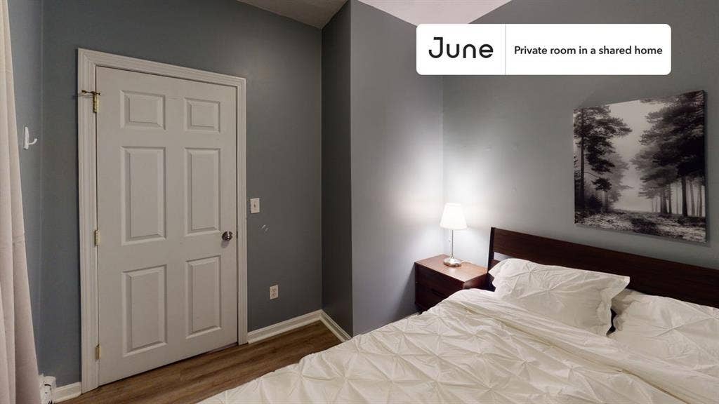 3 BR in Boston