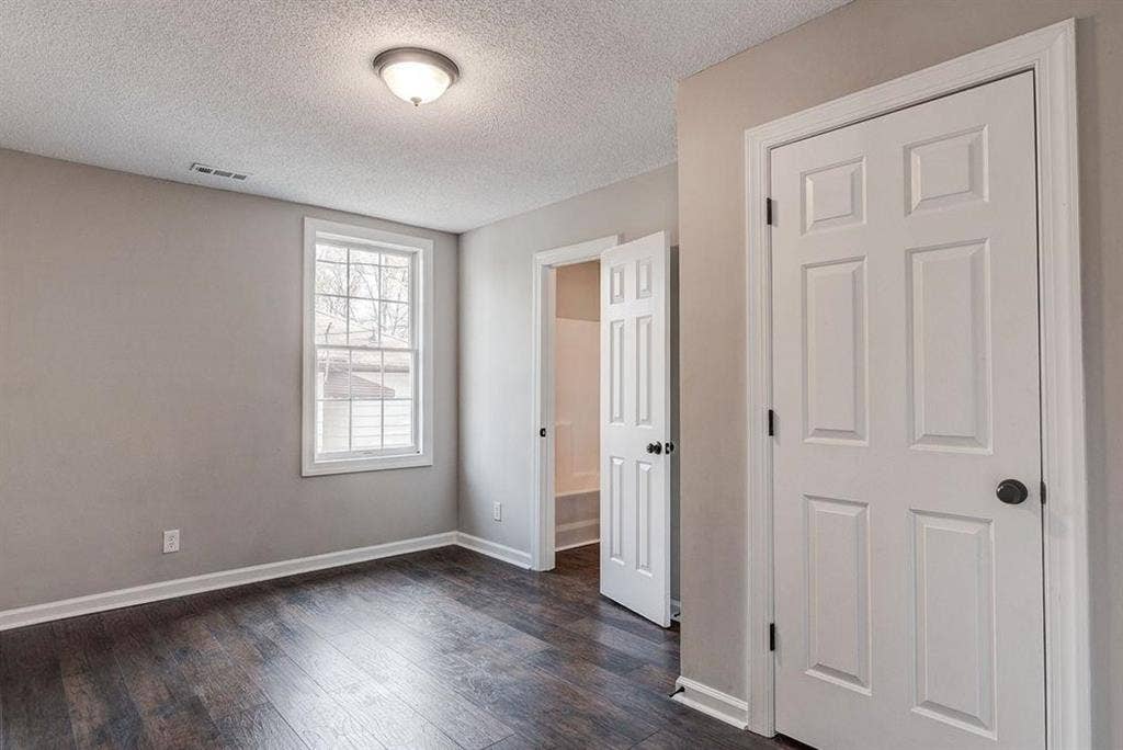 2 BR in Durham