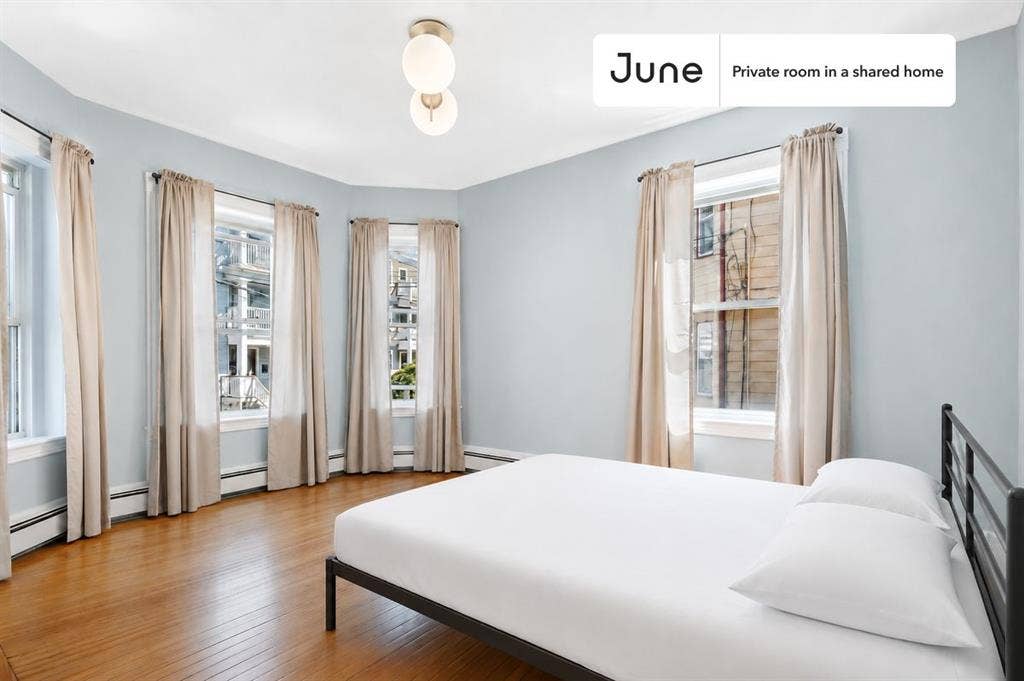 4 BR in Boston