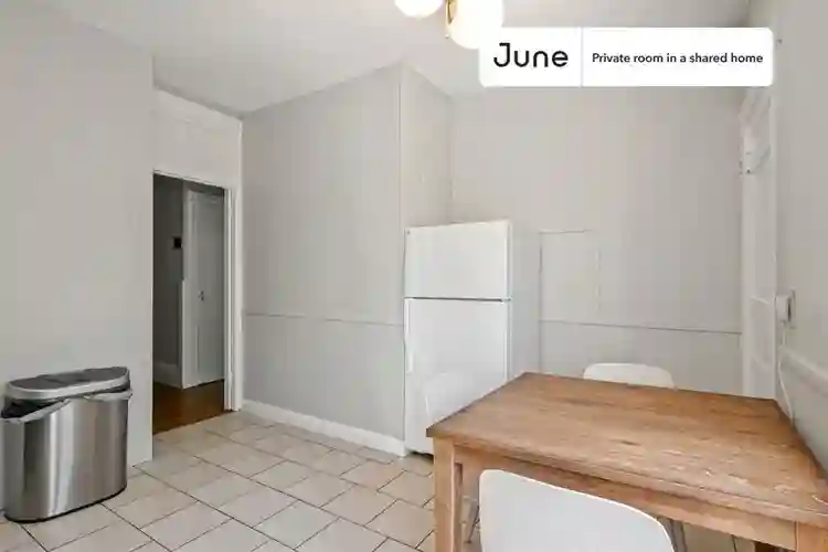4 BR in Boston