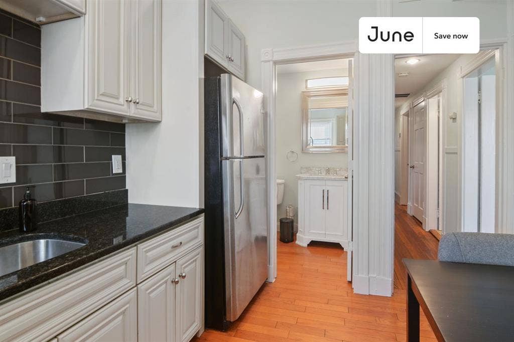 4 BR in Boston