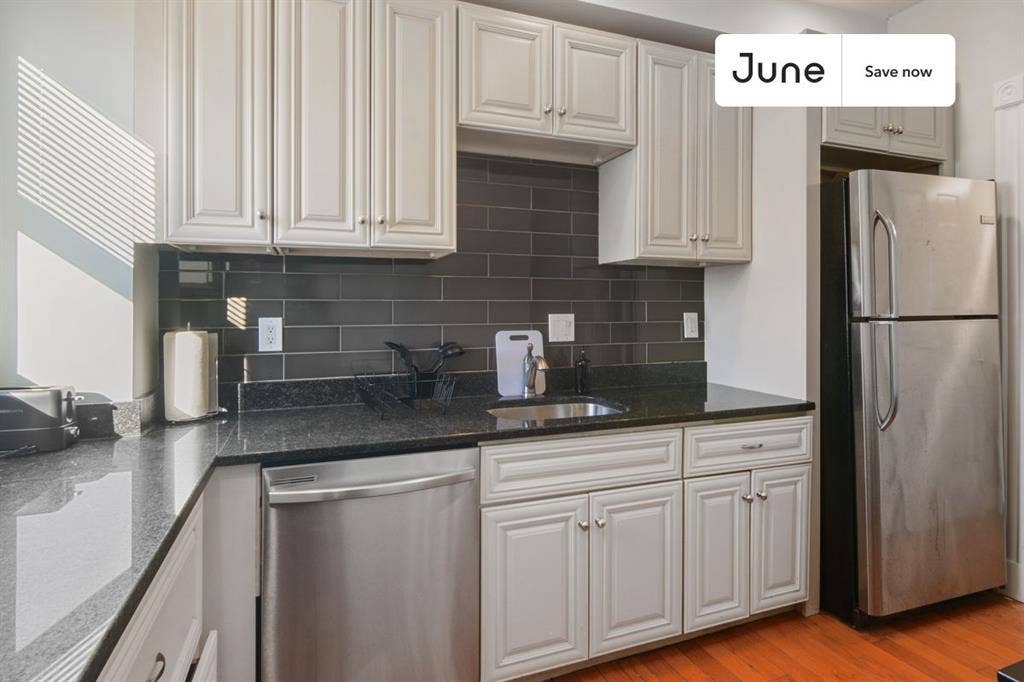 4 BR in Boston