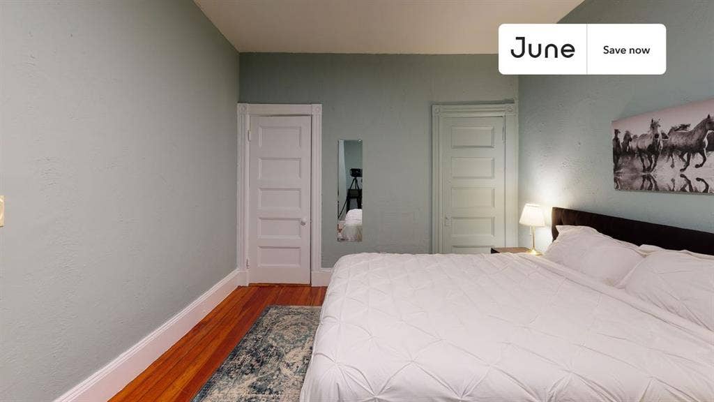 4 BR in Boston