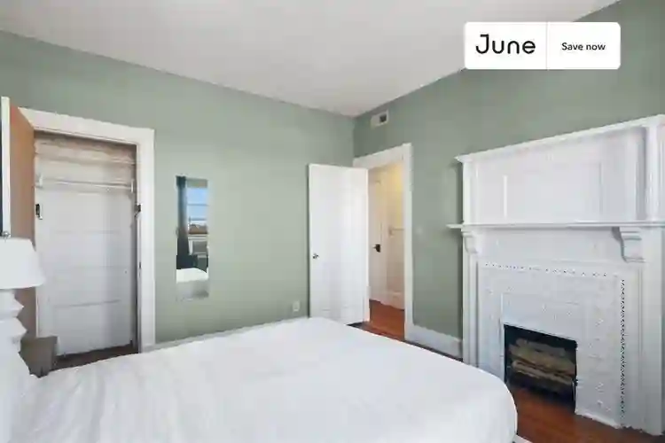 4 BR in Boston