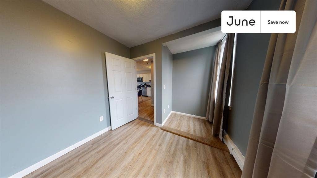 3 BR in Boston