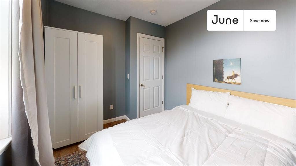 3 BR in Boston