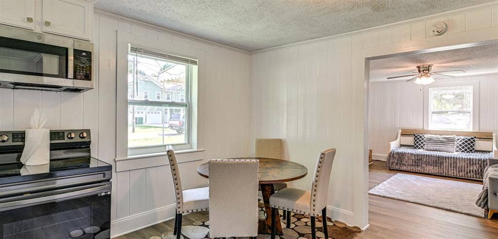 4 BR in Charlotte