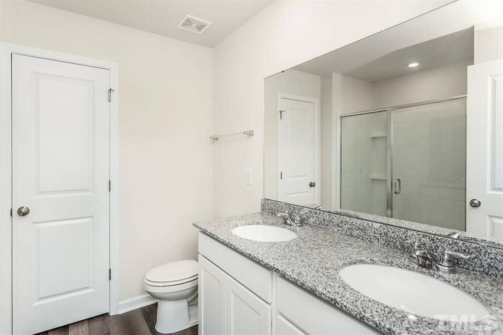 5 BR in Raleigh
