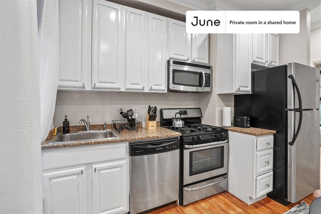 3 BR in New York City