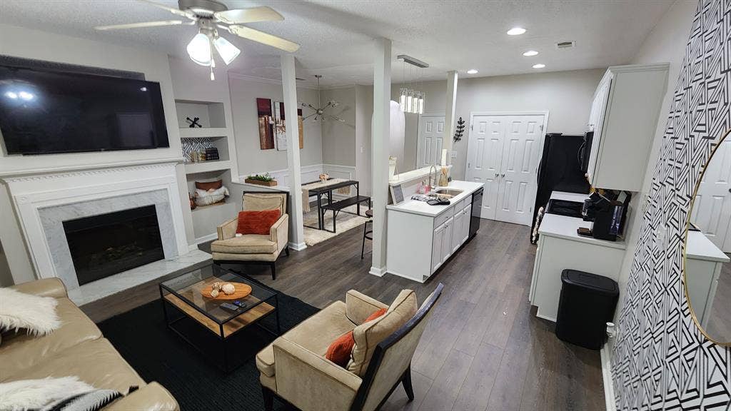 3 BR in College Park