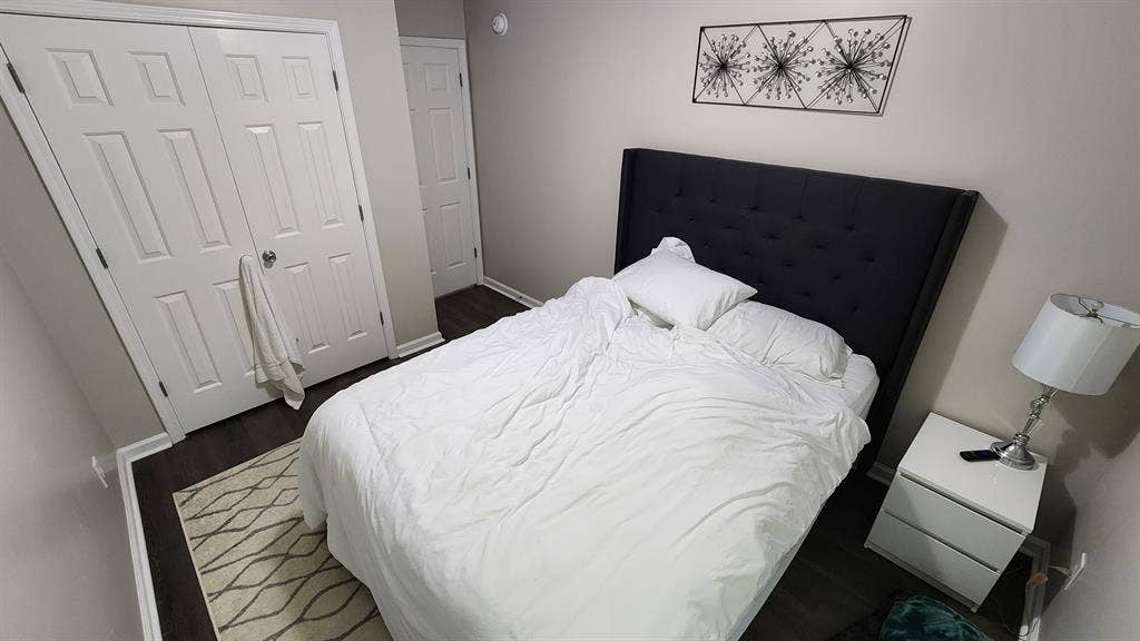3 BR in College Park