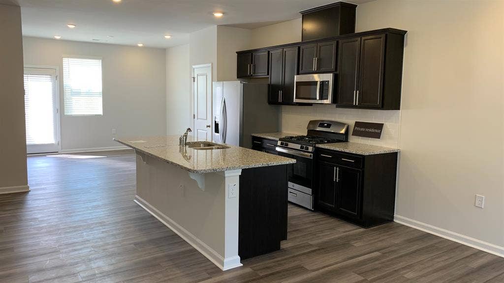 3 BR in Raleigh