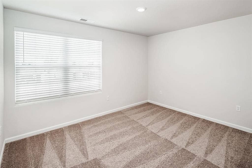 4 BR in Charlotte