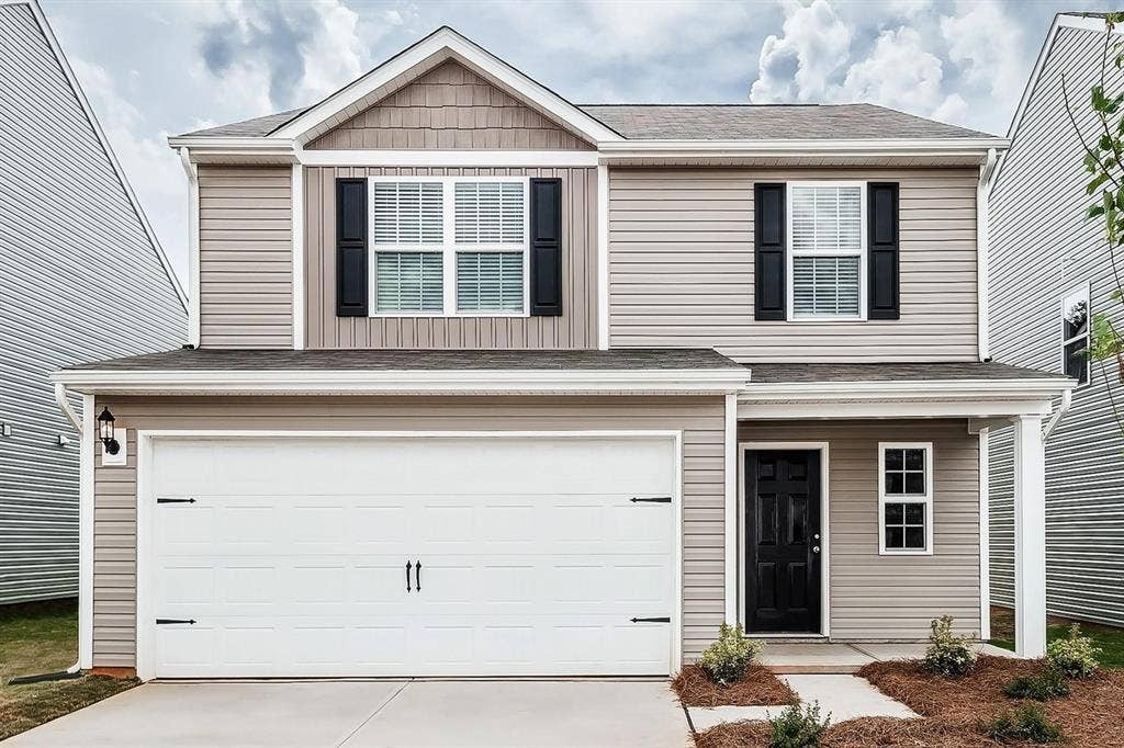 4 BR in Charlotte