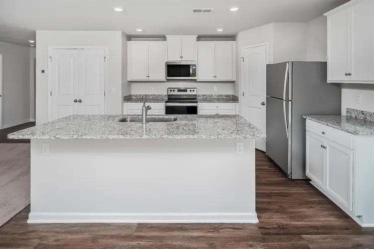 4 BR in Charlotte