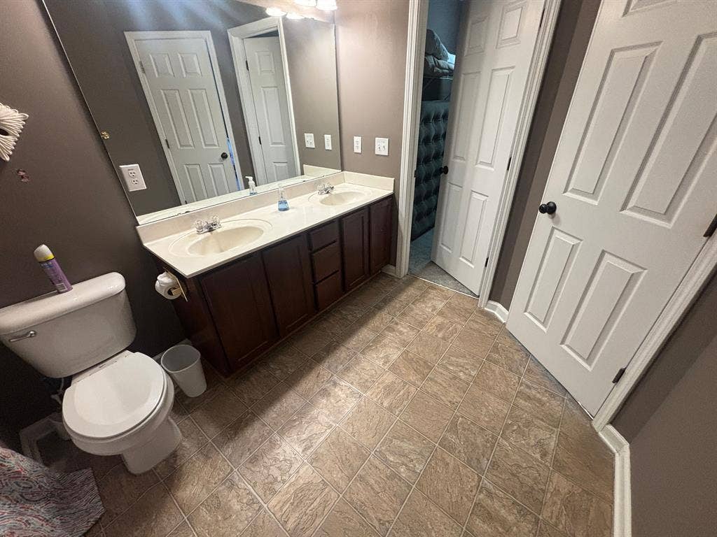 4 BR in Cary