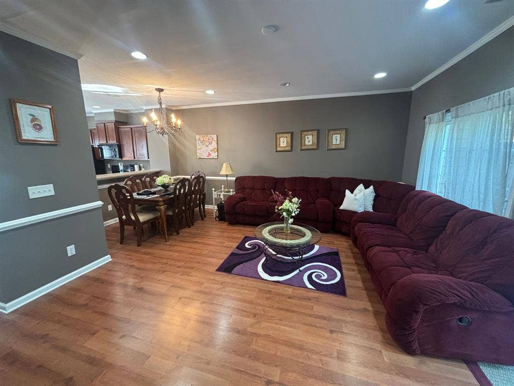 4 BR in Cary