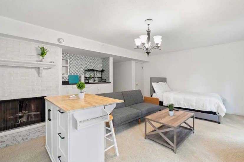 1 BR in Raleigh