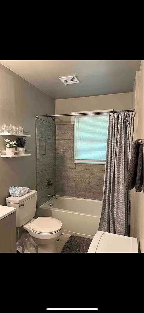 2 BR in Salisbury