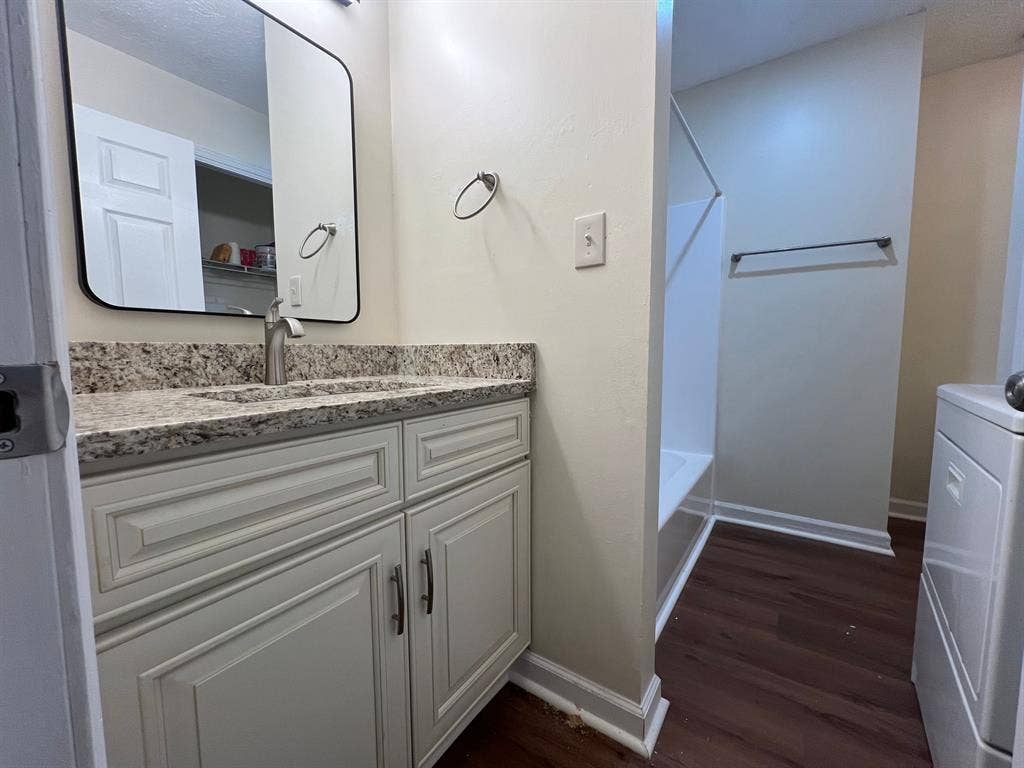 3 BR in Marietta