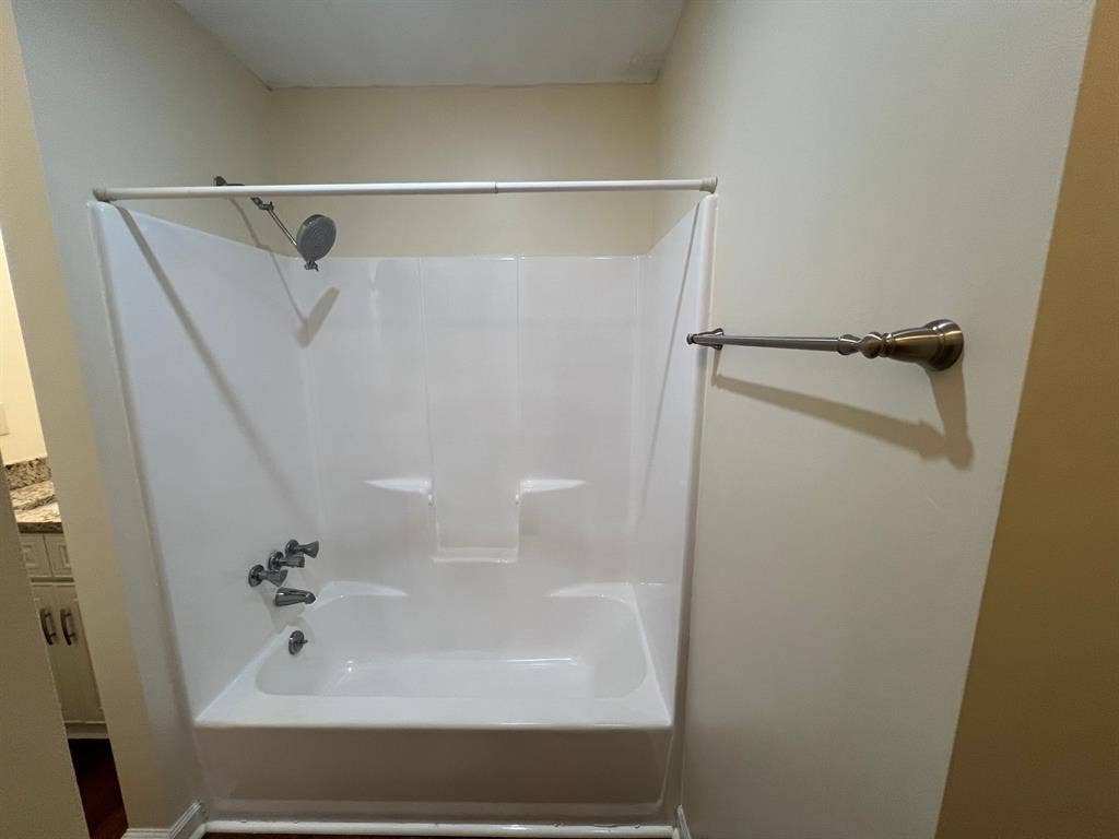 3 BR in Marietta
