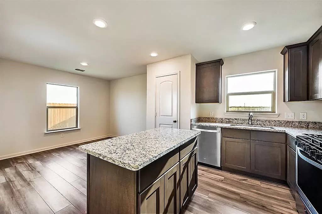 4 BR in Krum