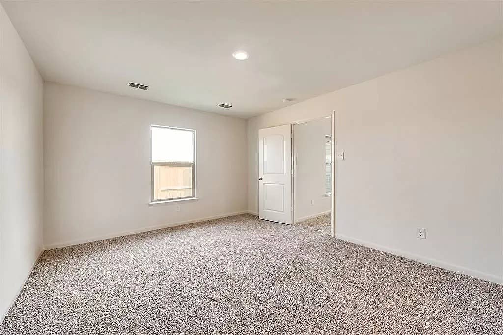 4 BR in Krum