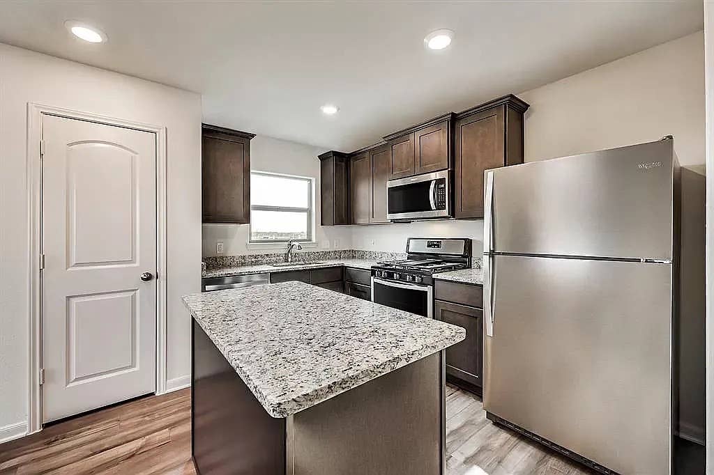 4 BR in Krum
