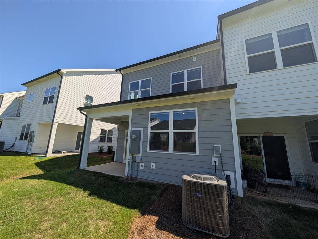 4 BR in Charlotte