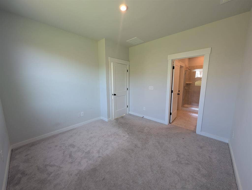 4 BR in Charlotte