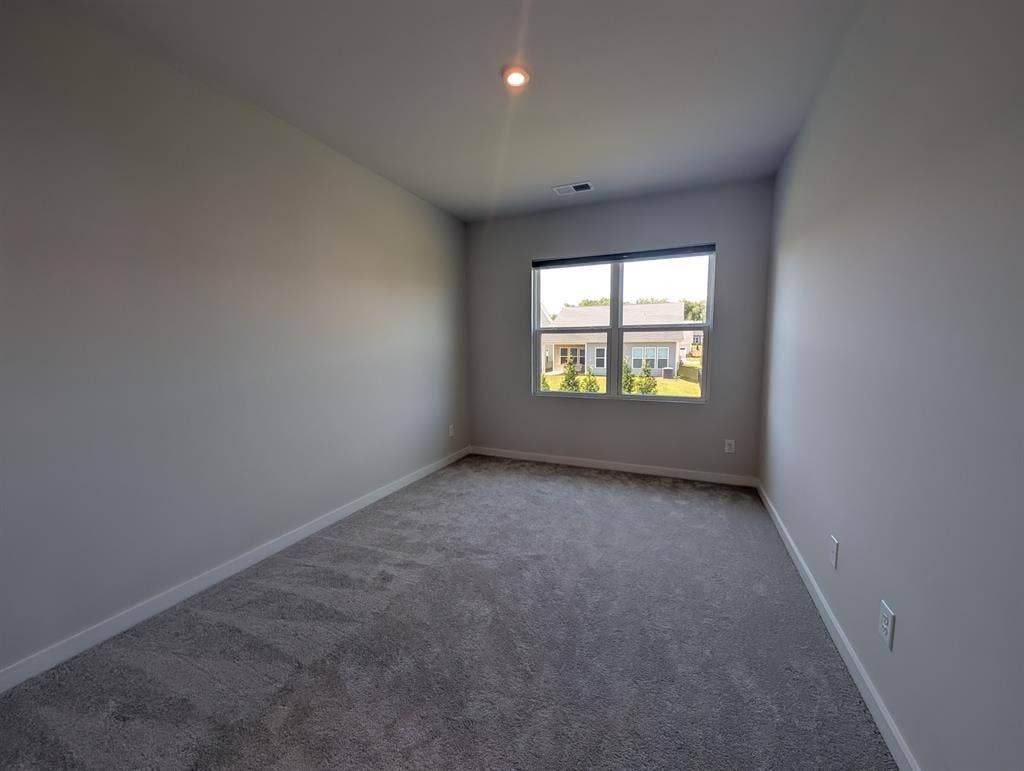 4 BR in Charlotte