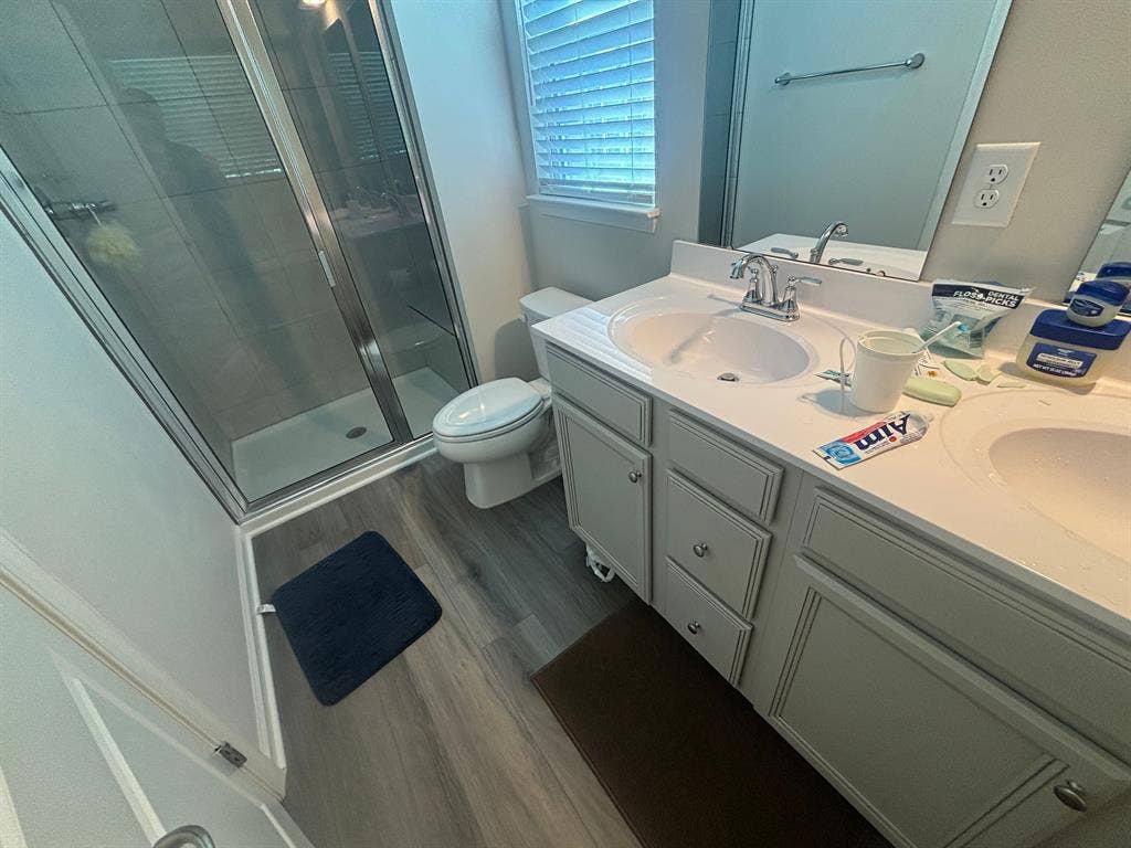 4 BR in Durham