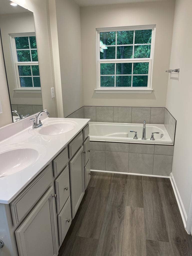 4 BR in Durham