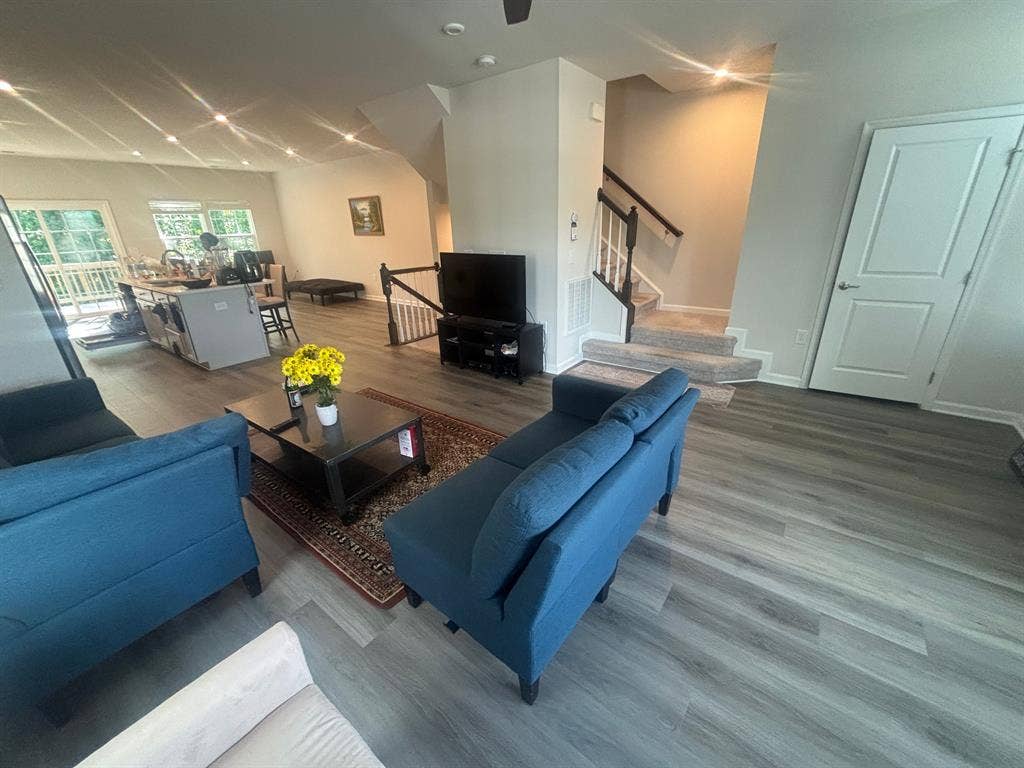 4 BR in Durham