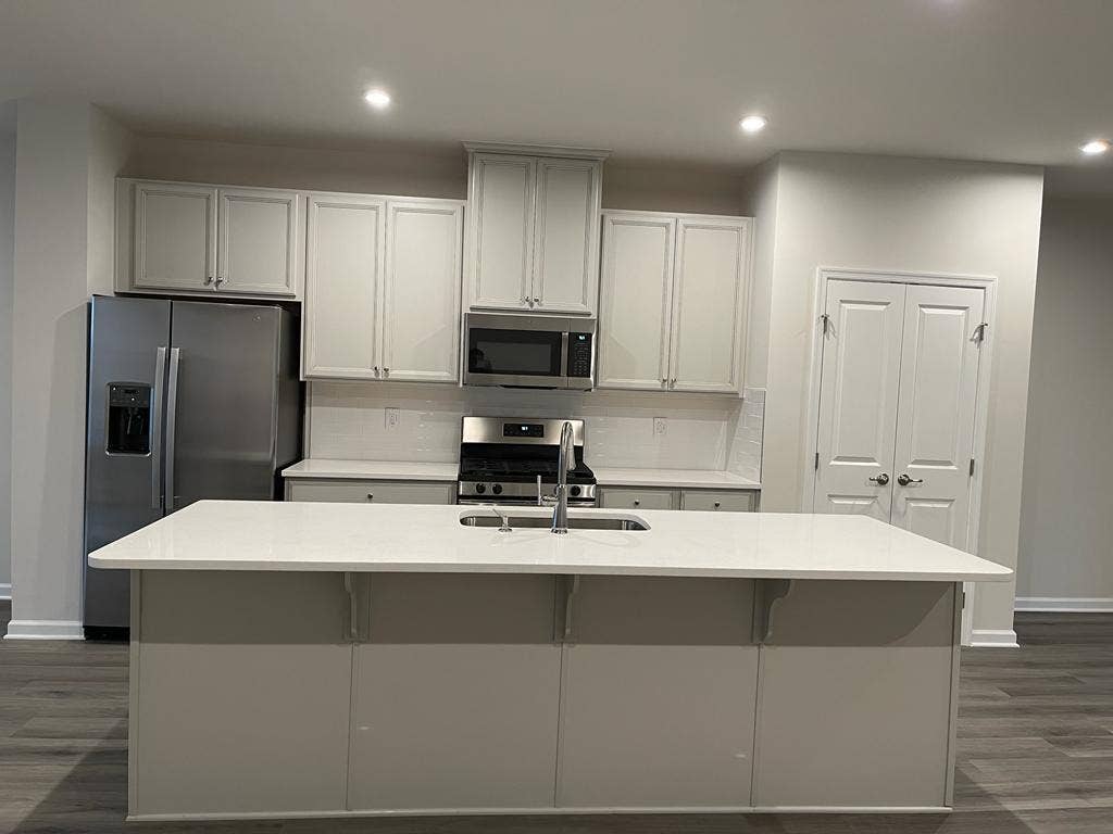 4 BR in Durham