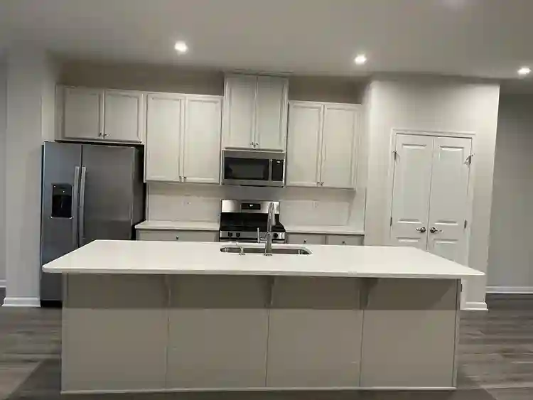 4 BR in Durham