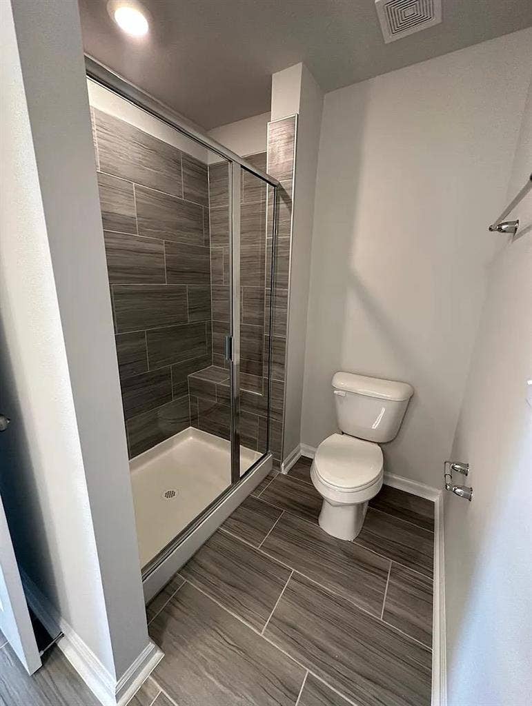 3 BR in Raleigh