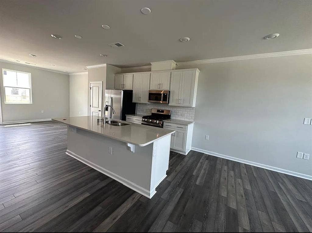 3 BR in Raleigh