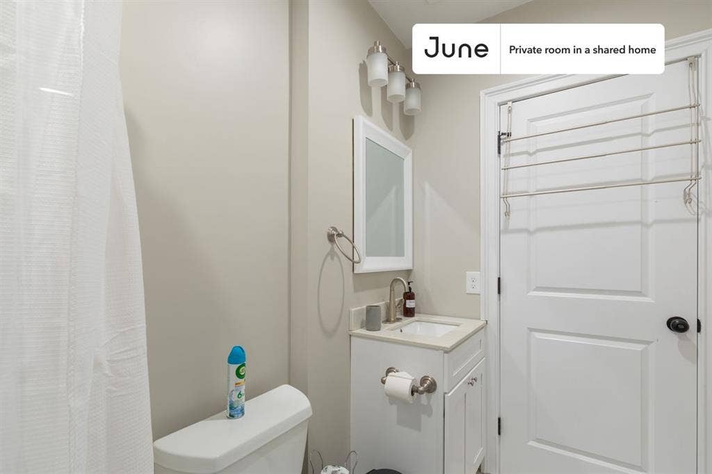 3 BR in Boston